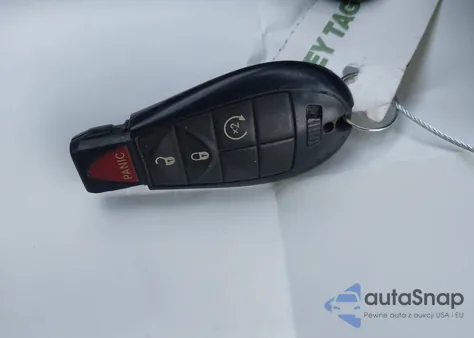 2011 Jeep Grand Cherokee Laredo из США, поврежденный, VIN 1J4RR4GG1BC701360